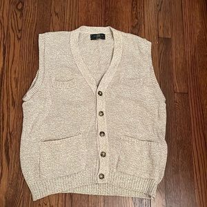 Oversized knitted vest